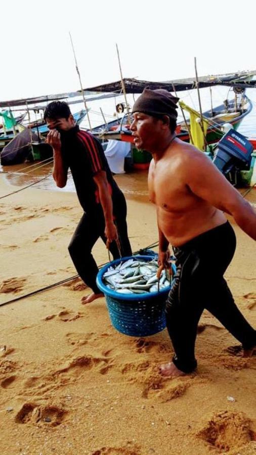 Fishing Village Marang Terengganu Exterior photo